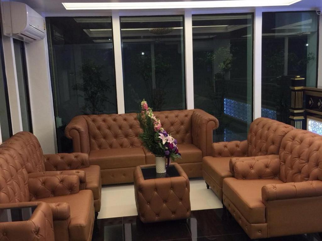 מוקדהאן Samranchaykhong Hotel מראה חיצוני תמונה